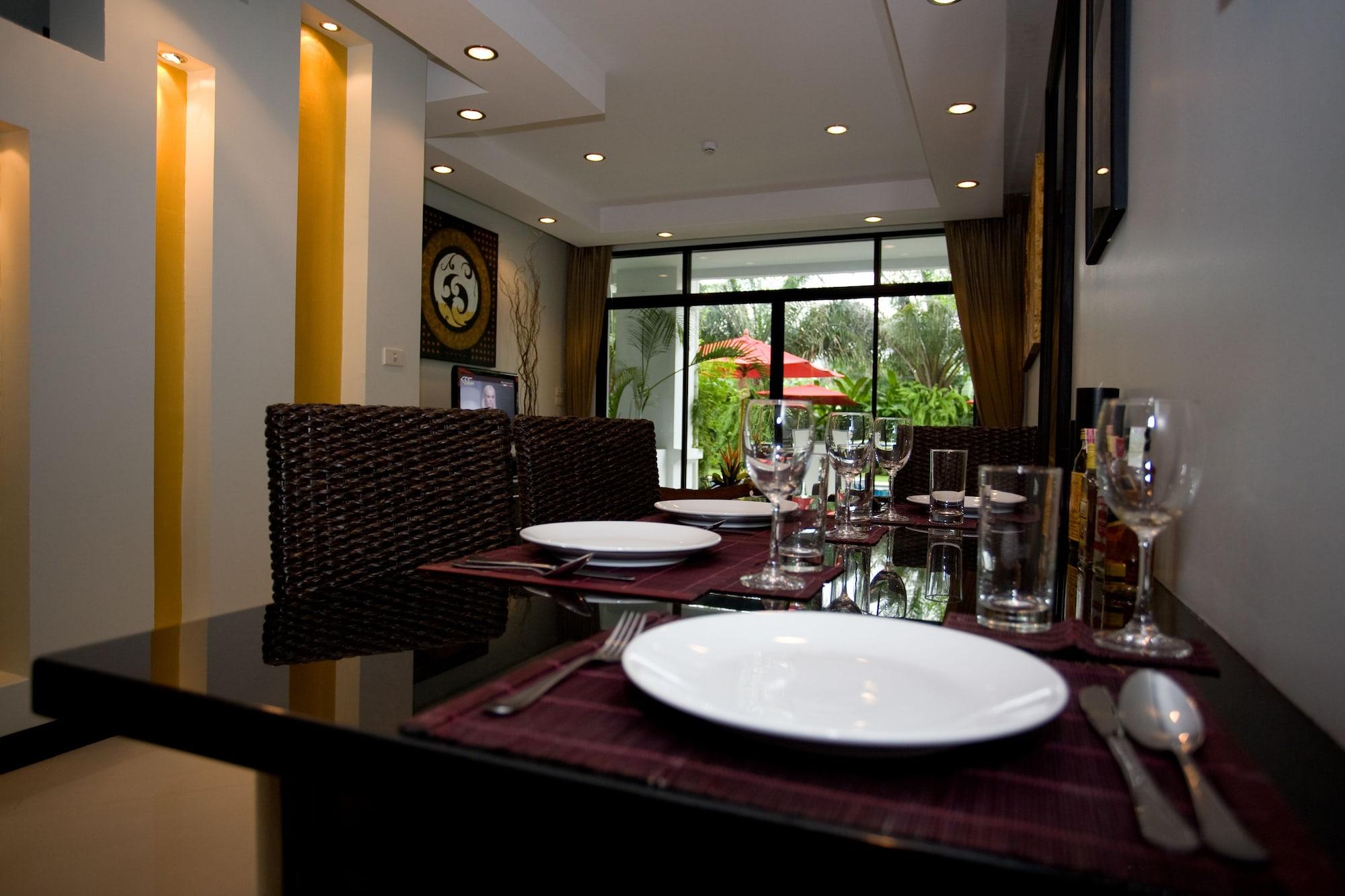Palm Grove Resort, Pattaya Na Chom Thian Buitenkant foto