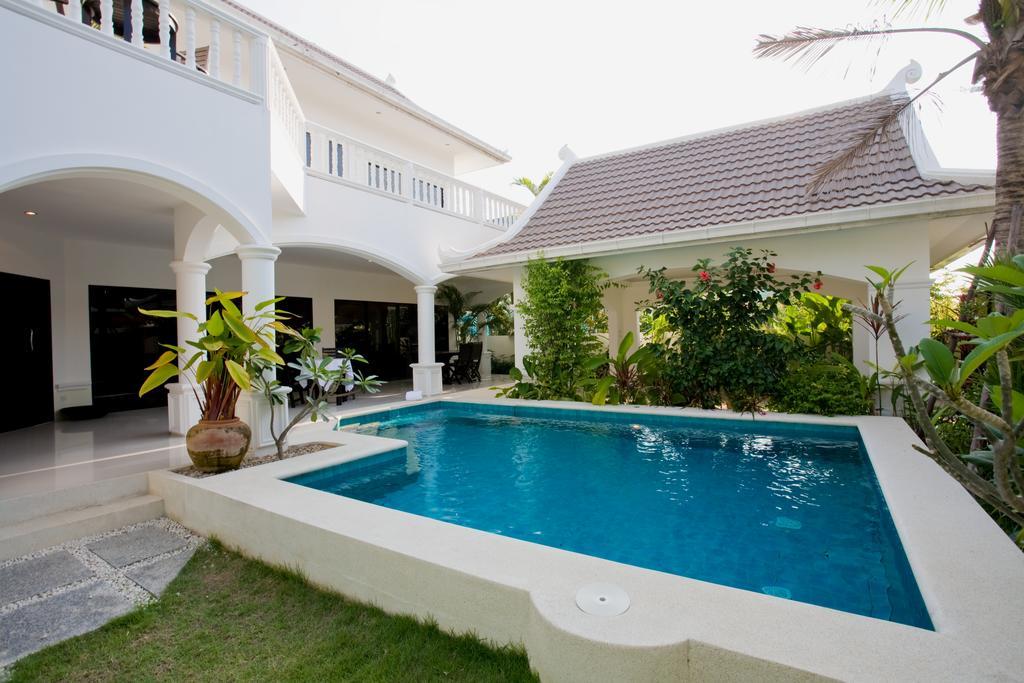 Palm Grove Resort, Pattaya Na Chom Thian Kamer foto